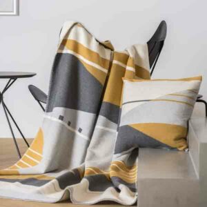 David Fussenegger Plaid 150 x 100 cm & Kussen 50 x 50 cm Graphic Lines Organic Cotton